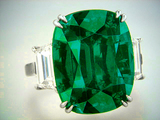 Hong Kong Christies 14.31ct Natural Colombian Emerald