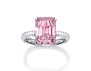 EM 4.10ct Fancy Purplish Pink VS1