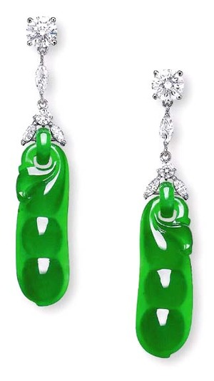 Jadeite Diamond Ear Pendant